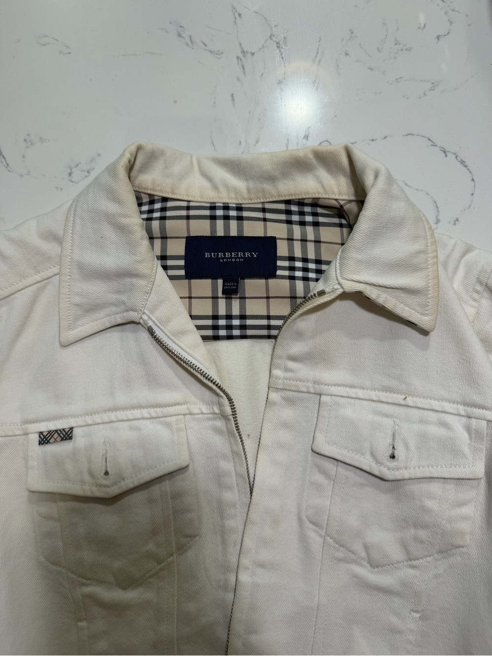 Burberry Cream Cotton Zip-Front Jean Jacket with Signature Check Cuffs - Picture 4 of 13